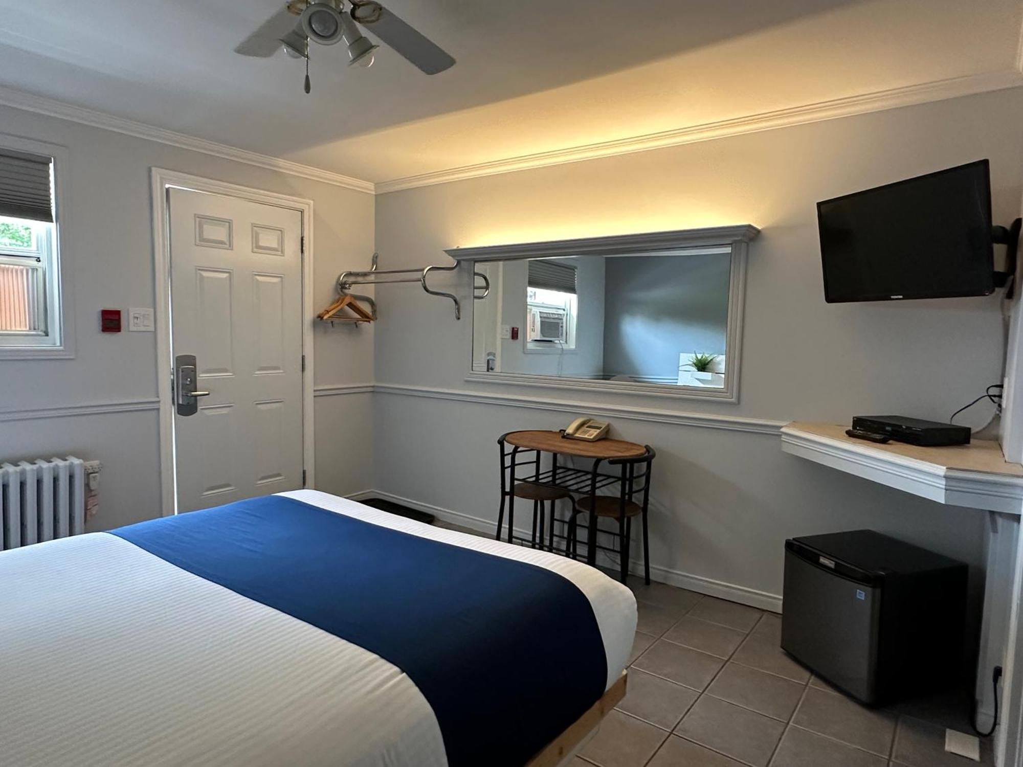 Motel Le Refuge Sherbrooke Exterior photo